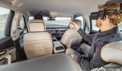 保时捷联合Holoride推出后排乘客娱乐系统