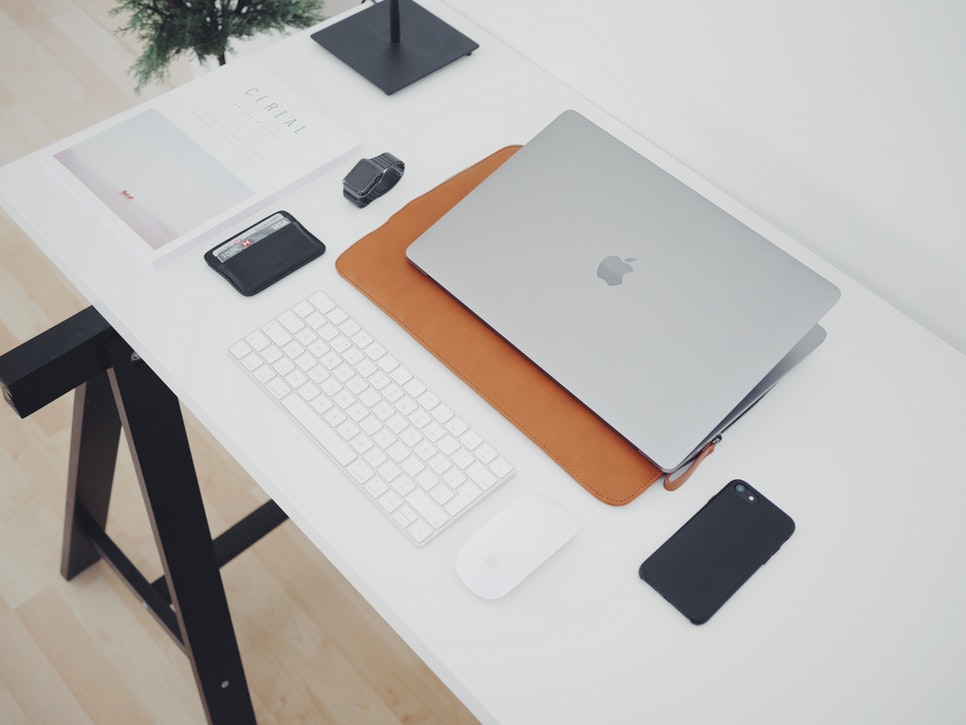 苹果召回Macbook Pro：电池存在安全隐患